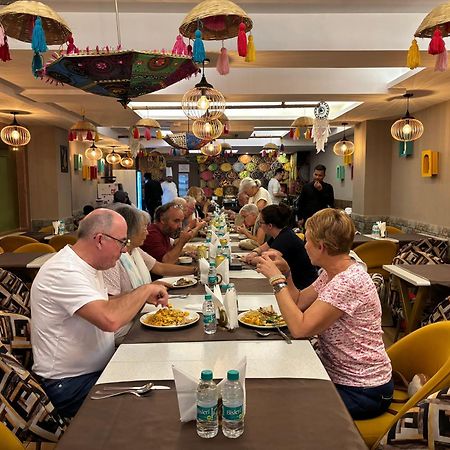 Hotel Oxmo Delhi Airport With Free Airport Transsfer New Delhi Extérieur photo