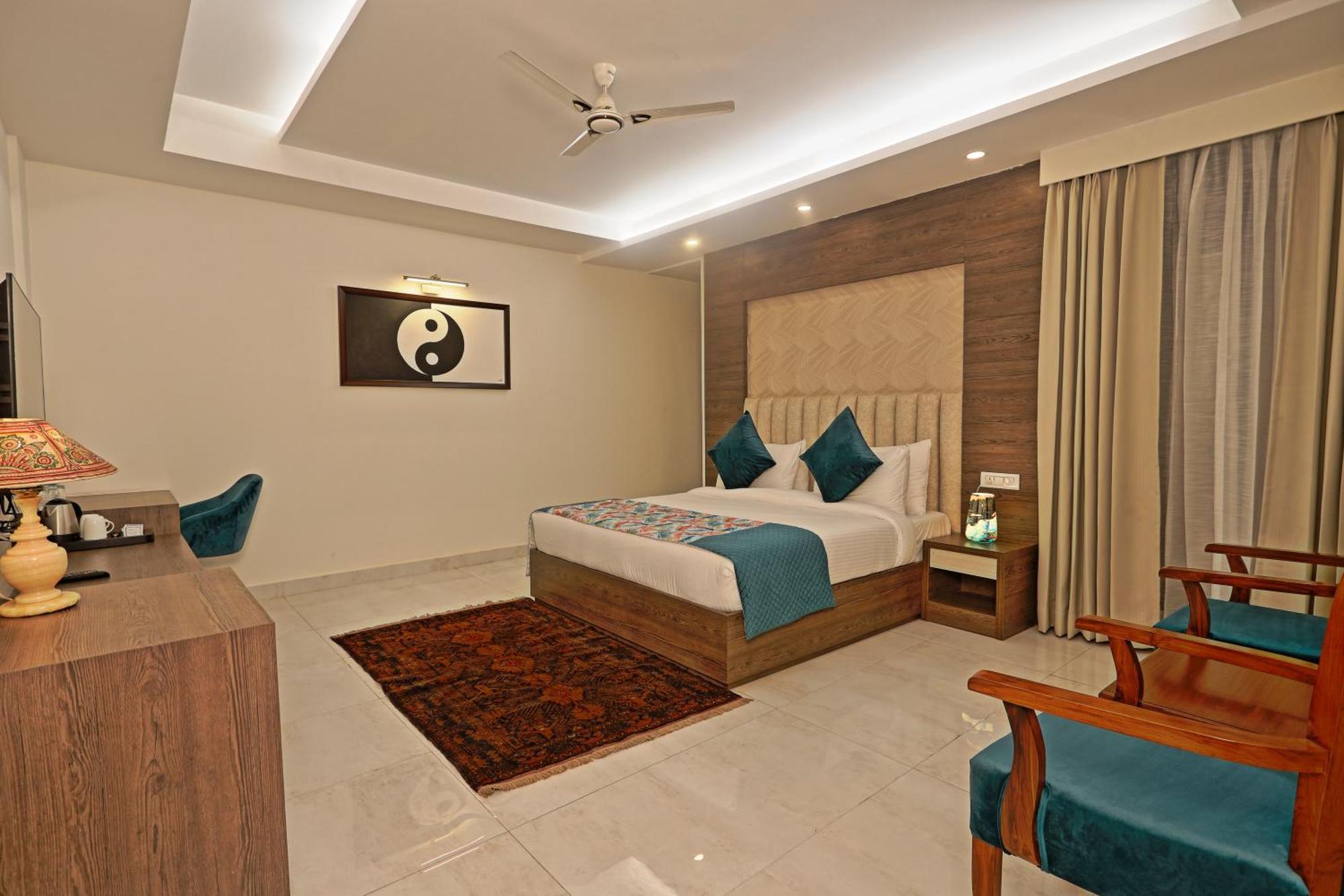 Hotel Oxmo Delhi Airport With Free Airport Transsfer New Delhi Extérieur photo