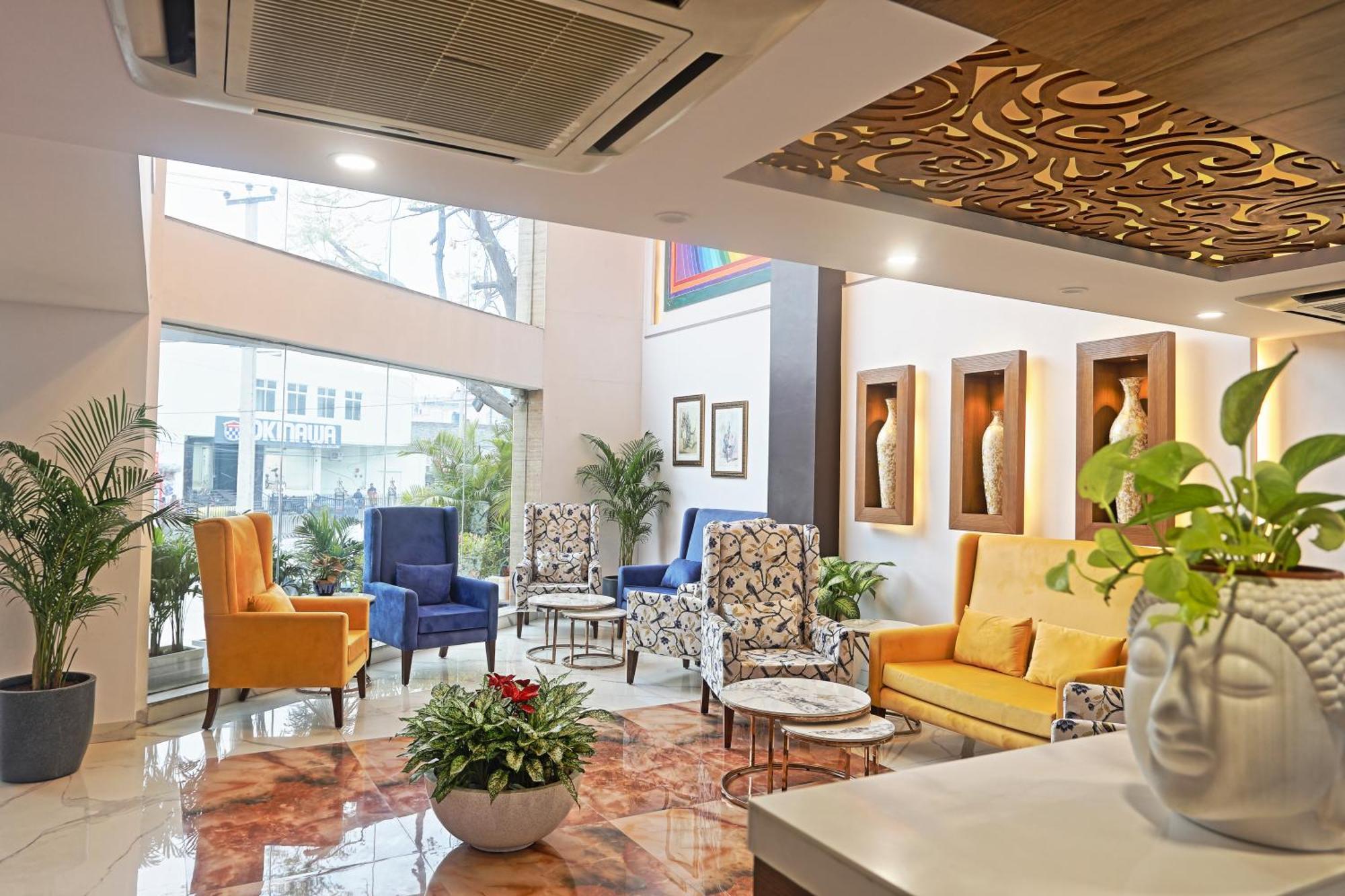 Hotel Oxmo Delhi Airport With Free Airport Transsfer New Delhi Extérieur photo