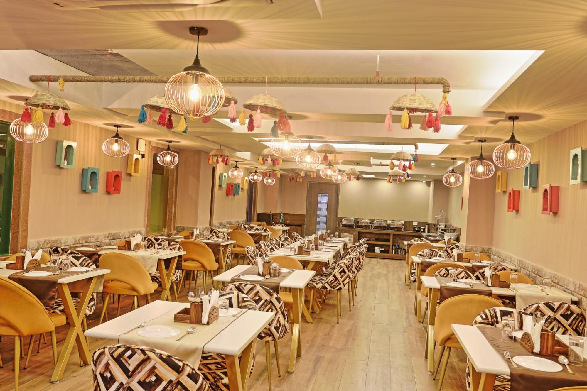 Hotel Oxmo Delhi Airport With Free Airport Transsfer New Delhi Extérieur photo