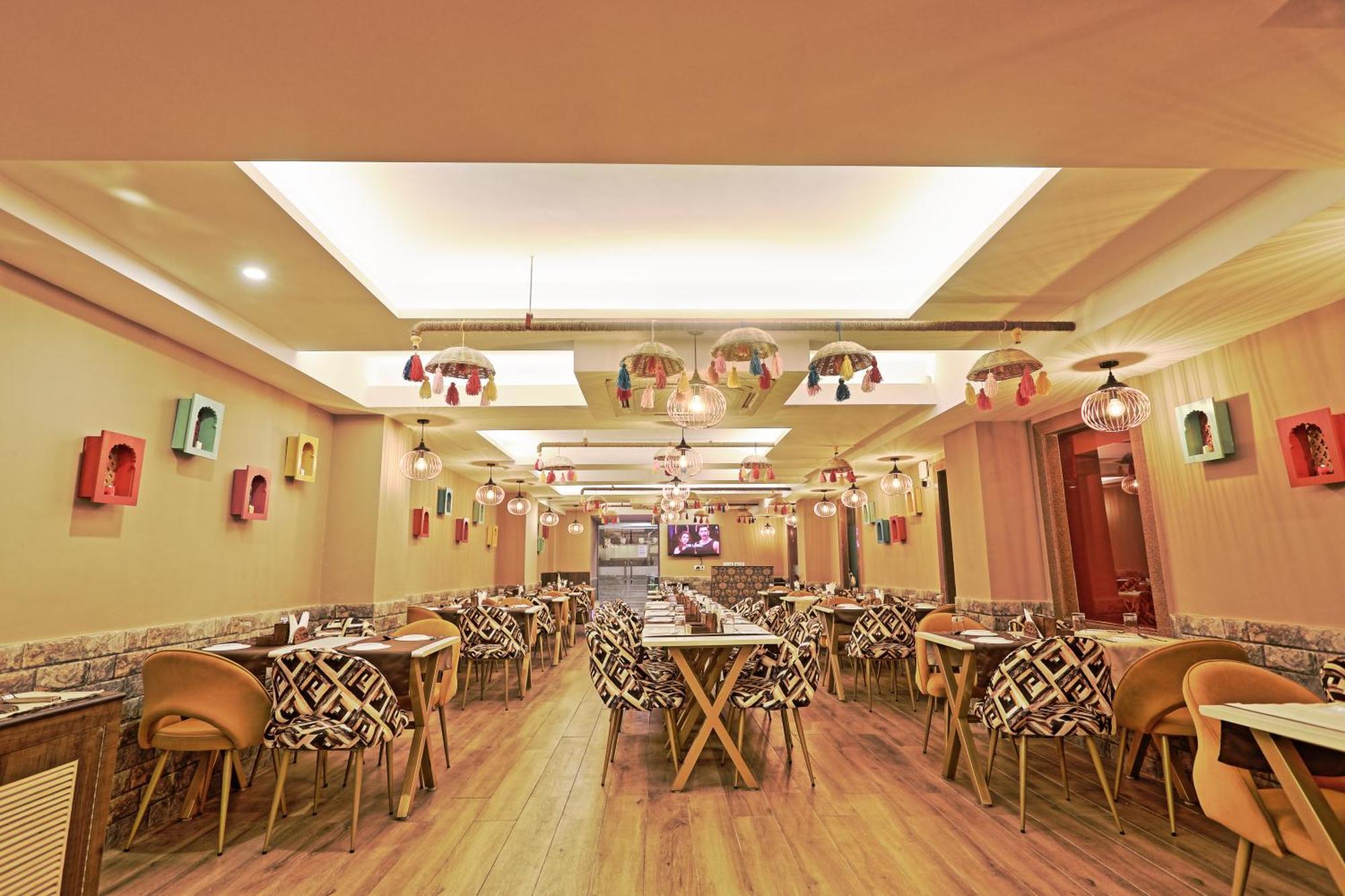 Hotel Oxmo Delhi Airport With Free Airport Transsfer New Delhi Extérieur photo