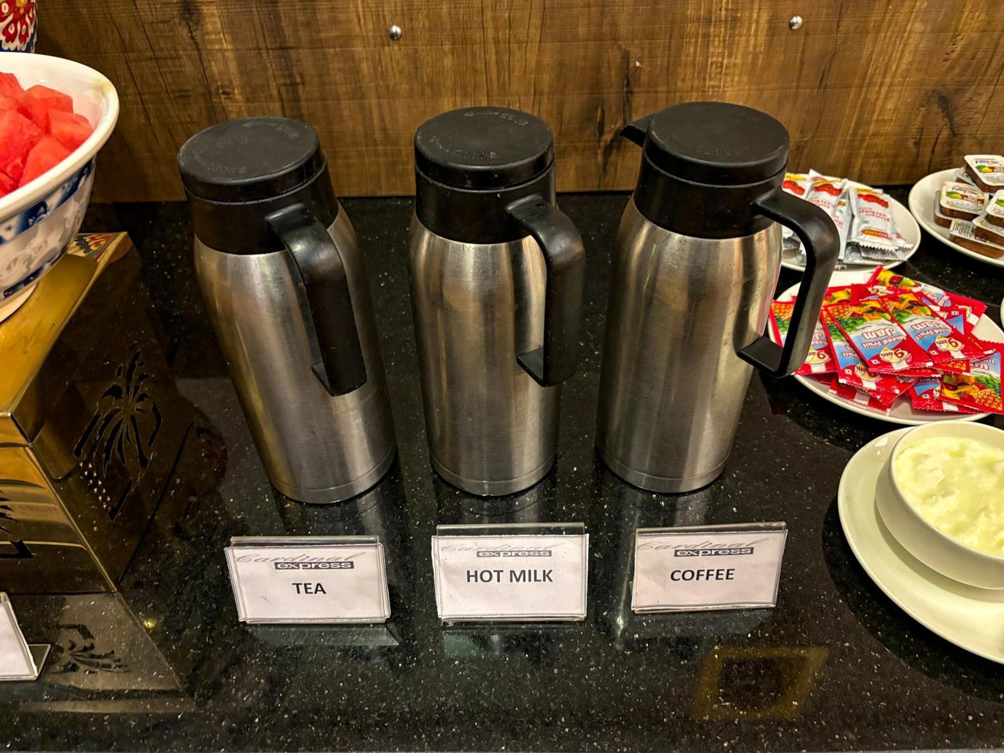 Hotel Oxmo Delhi Airport With Free Airport Transsfer New Delhi Extérieur photo