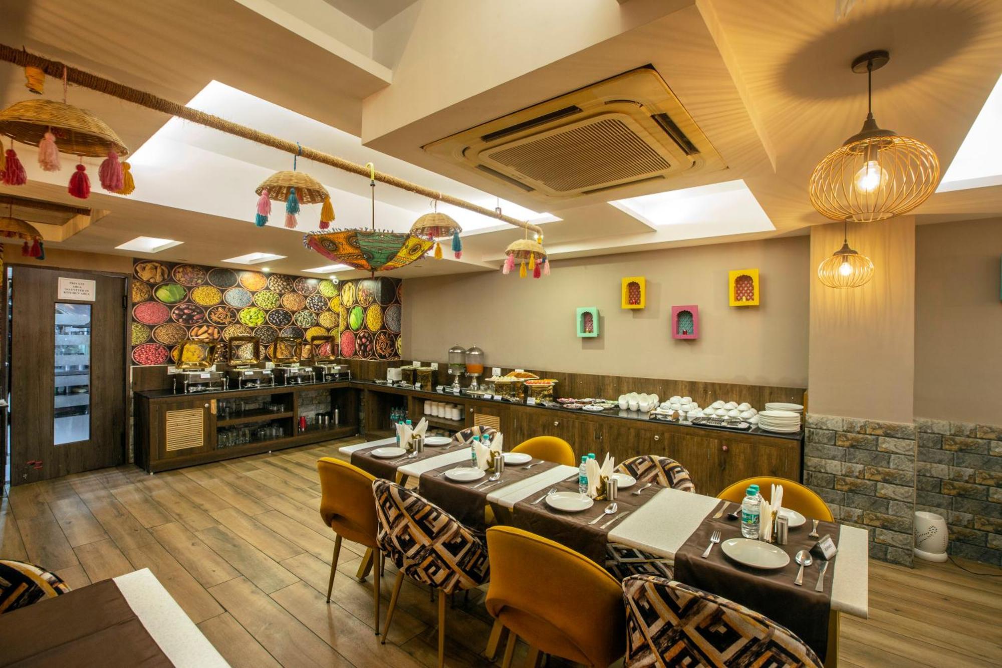 Hotel Oxmo Delhi Airport With Free Airport Transsfer New Delhi Extérieur photo