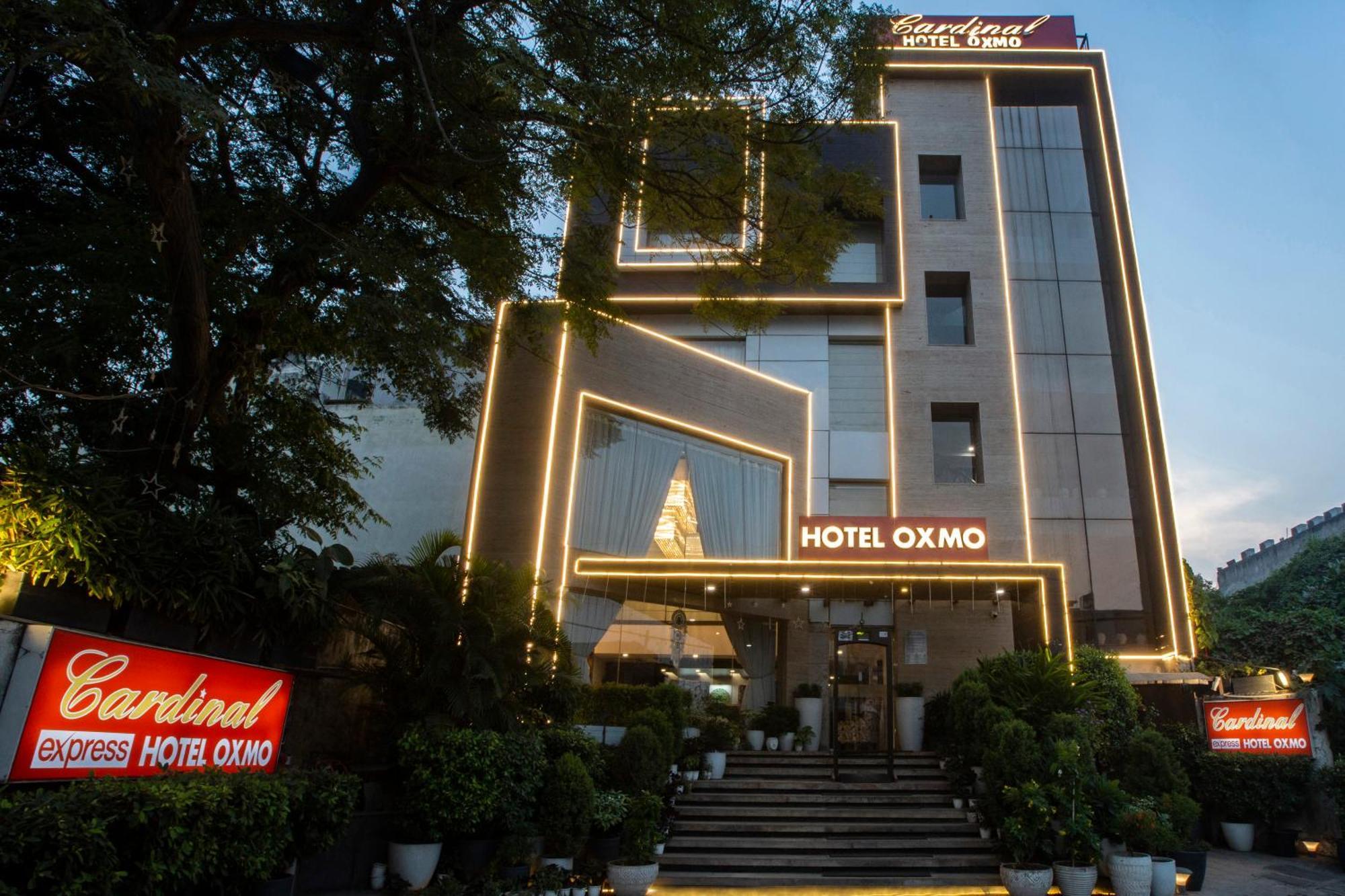 Hotel Oxmo Delhi Airport With Free Airport Transsfer New Delhi Extérieur photo