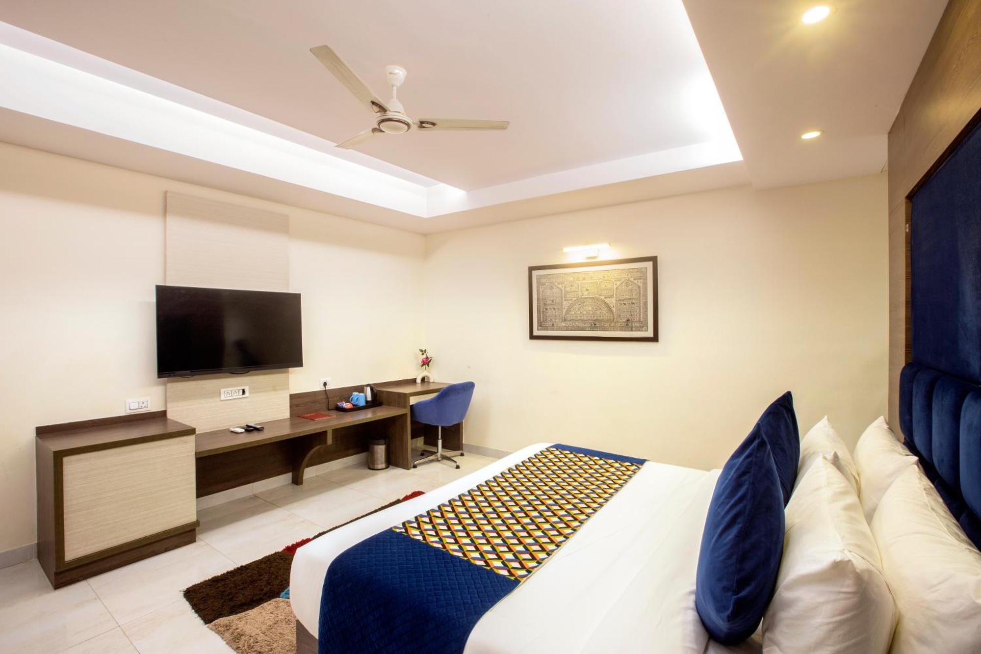 Hotel Oxmo Delhi Airport With Free Airport Transsfer New Delhi Extérieur photo