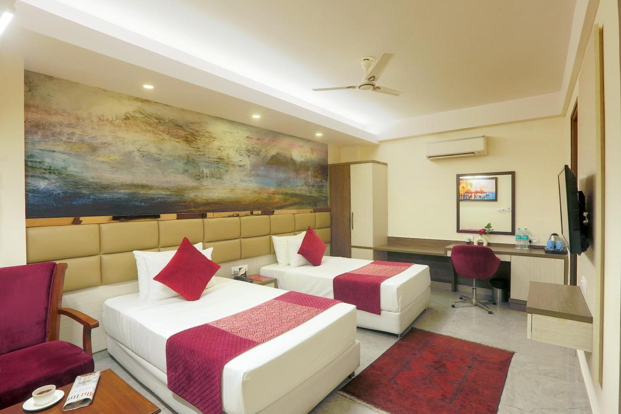 Hotel Oxmo Delhi Airport With Free Airport Transsfer New Delhi Extérieur photo