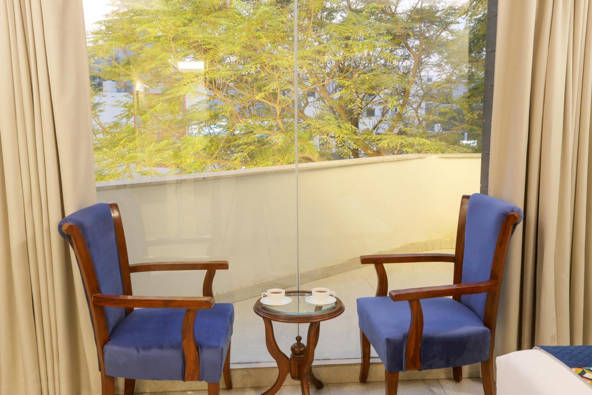Hotel Oxmo Delhi Airport With Free Airport Transsfer New Delhi Extérieur photo